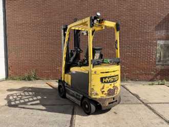 Wózki widłowe używane HYSTER E2.5XN MWB ELEKTRO VIERRADFRONTSTAPLER (13061249)