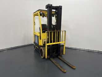 Wózki widłowe używane HYSTER E3.0XN MWB ELEKTRO VIERRADFRONTSTAPLER (13076303) backdrop