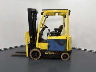Wózki widłowe używane HYSTER E3.0XN MWB ELEKTRO VIERRADFRONTSTAPLER (13076303)