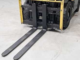 Wózki widłowe używane HYSTER H3.0FT DIESEL VIERRADFRONTSTAPLER (13057966)