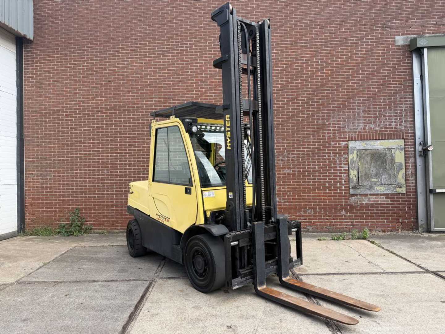 Wózki widłowe używane HYSTER H5.0FT DIESEL VIERRADFRONTSTAPLER (13060754)