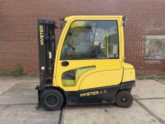 Wózki widłowe używane HYSTER J3.5XN ELEKTRO VIERRADFRONTSTAPLER (13060752)