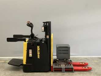 Wózki widłowe używane HYSTER P2.0SD ELEKTRO HOCHHUBWAGENDEICHSEL (13063524)