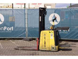 Wózki widłowe używane HYSTER S1.5S-4328 ELEKTRO VIERRADFRONTSTAPLER (13033505)
