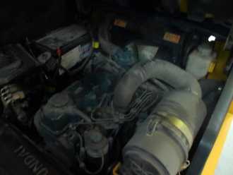 Wózki widłowe używane HYUNDAI 25D -7 DIESEL VIERRADFRONTSTAPLER (13074623)