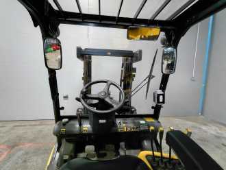 Wózki widłowe używane HYUNDAI 45L-7 GAS VIERRADFRONTSTAPLER (13040693)