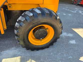Wózki widłowe używane JCB 940-4 T4 - TRIPLEX DIESEL GELAENDESTAPLER (13053109)