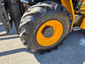 Wózki widłowe używane JCB 940-4 T4 - TRIPLEX DIESEL GELAENDESTAPLER (13053109)