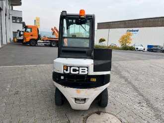 Wózki widłowe używane JCB TLT 30D Teletruck 2WD / nur 1.948h! DIESEL VIERRADFRONTSTAPLER (13047714)