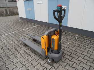 Wózki widłowe używane JUNGHEINRICH AME 15 - BJ 2025 - 35 Stunden - neuwertig ELEKTRO NIEDERHUBWAGENDEICHSEL (13075072)