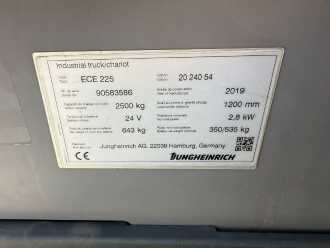 Wózki widłowe używane JUNGHEINRICH ECE 225 Baujahr 2019 Stunden 3000 2x vorhanden ELEKTRO NIEDERHUBKOMMISSIONIERER (13039536)