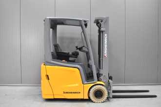 Wózki widłowe używane JUNGHEINRICH EFG 213 /57473/ ELEKTRO DREIRADFRONTSTAPLER (13034733)