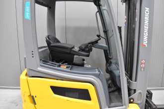 Wózki widłowe używane JUNGHEINRICH EFG 215 /58991/ ELEKTRO DREIRADFRONTSTAPLER (13070398)