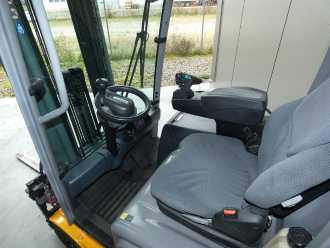 Wózki widłowe używane JUNGHEINRICH EFG 215 ELEKTRO DREIRADFRONTSTAPLER (13076071)