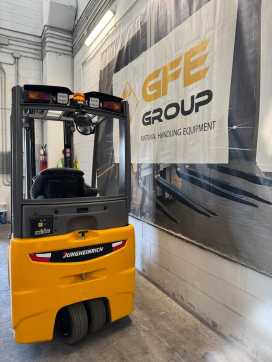 Wózki widłowe używane JUNGHEINRICH EFG 215 GE115-350ZZ Litio ELEKTRO DREIRADFRONTSTAPLER (13059549)