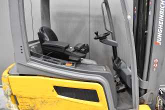 Wózki widłowe używane JUNGHEINRICH EFG 216 /58582/ ELEKTRO DREIRADFRONTSTAPLER (13066179)