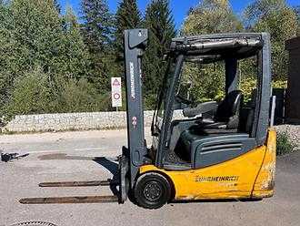 Wózki widłowe używane JUNGHEINRICH EFG 216k - 464DZ ELEKTRO DREIRADFRONTSTAPLER (13069939)