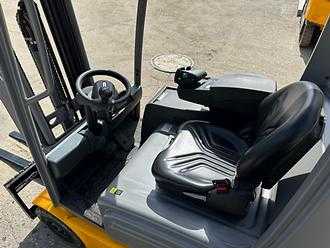 Wózki widłowe używane JUNGHEINRICH EFG 216k - 600DZ ELEKTRO DREIRADFRONTSTAPLER (13064587)