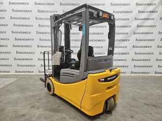 Wózki widłowe używane JUNGHEINRICH EFG 218 SP GE 115-500 DZ ELEKTRO VIERRADFRONTSTAPLER (12831872)
