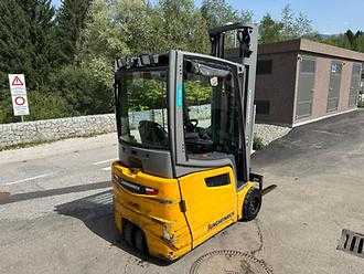 Wózki widłowe używane JUNGHEINRICH EFG 218k - 400ZZ ELEKTRO DREIRADFRONTSTAPLER (13064585)