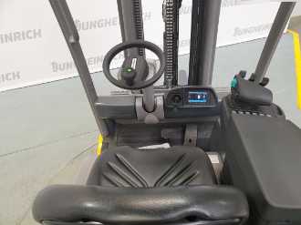 Wózki widłowe używane JUNGHEINRICH EFG 218k SP GE 115-480 DZ ELEKTRO VIERRADFRONTSTAPLER (13043153)