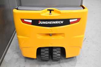 Wózki widłowe używane JUNGHEINRICH EFG 220 /58924/ ELEKTRO DREIRADFRONTSTAPLER (13069543)