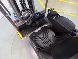 Wózki widłowe używane JUNGHEINRICH EFG 220 SP GE 115-500 DZ ELEKTRO VIERRADFRONTSTAPLER (13037248)