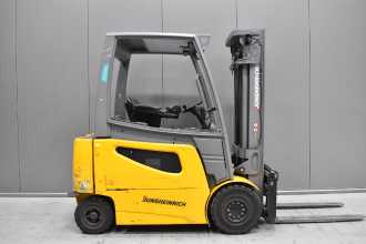 Wózki widłowe używane JUNGHEINRICH EFG 425 k /58983/ ELEKTRO VIERRADFRONTSTAPLER (13070399)
