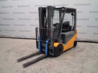 Wózki widłowe używane JUNGHEINRICH EFG 425k SP GE 120-470 DZ ELEKTRO VIERRADFRONTSTAPLER (13073745) backdrop