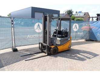 Wózki widłowe używane JUNGHEINRICH EFG215 ELEKTRO VIERRADFRONTSTAPLER (13032243)