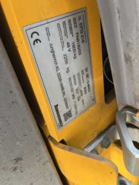 Wózki widłowe używane JUNGHEINRICH EFG216 ELEKTRO DREIRADFRONTSTAPLER (13073616)