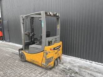 Wózki widłowe używane JUNGHEINRICH EFG216k ELEKTRO DREIRADFRONTSTAPLER (13023790)