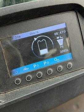Wózki widłowe używane JUNGHEINRICH EFG216k ELEKTRO DREIRADFRONTSTAPLER (13072095)