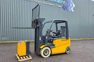 Wózki widłowe używane JUNGHEINRICH EFG425K ELEKTRO VIERRADFRONTSTAPLER (13021350)
