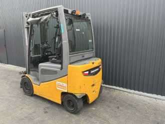 Wózki widłowe używane JUNGHEINRICH EFG430ks ELEKTRO VIERRADFRONTSTAPLER (13042962)