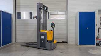 Wózki widłowe używane JUNGHEINRICH EJC 214 535DZ ELEKTRO HOCHHUBWAGENDEICHSEL (13060543)