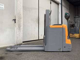 Wózki widłowe używane JUNGHEINRICH EJD 220 ELEKTRO HOCHHUBWAGENDEICHSEL (12853515)