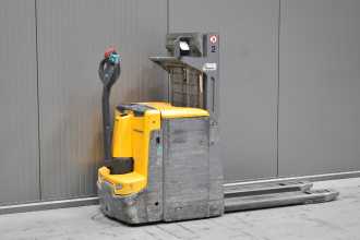 Wózki widłowe używane JUNGHEINRICH EJD 222 /58444/ ELEKTRO HOCHHUBKOMMISSIONIERER (13060331)