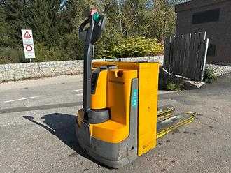 Wózki widłowe używane JUNGHEINRICH EJE C20 ELEKTRO NIEDERHUBWAGENDEICHSEL (13071450) backdrop