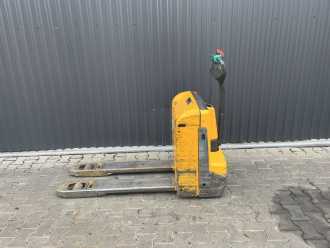 Wózki widłowe używane JUNGHEINRICH EJE116 ELEKTRO NIEDERHUBWAGENDEICHSEL (13033603)