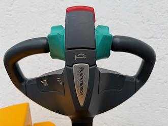 Wózki widłowe używane JUNGHEINRICH EJE120 ELEKTRO NIEDERHUBWAGENDEICHSEL (13025309)