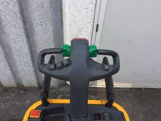 Wózki widłowe używane JUNGHEINRICH ERC 214 ELEKTRO HOCHHUBWAGENFAHRERSTAND (11658710)
