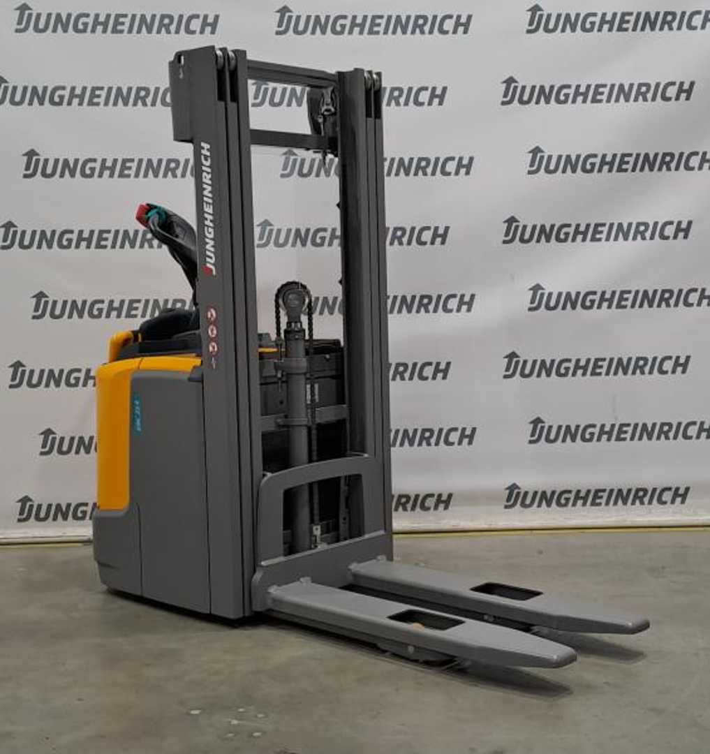 Wózki widłowe używane JUNGHEINRICH ERC 214 KP 115-430 DZ ELEKTRO HOCHHUBWAGENFAHRERSTAND (12930824)