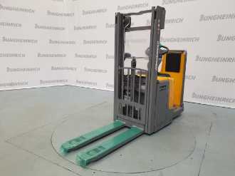 Wózki widłowe używane JUNGHEINRICH ERC 214z Li FP 115-290 ZZ ELEKTRO HOCHHUBWAGENFAHRERSTAND (13075830) backdrop