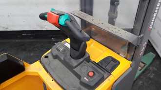 Wózki widłowe używane JUNGHEINRICH ERC 216 Li 115 420 ZZ ELEKTRO HOCHHUBWAGENFAHRERSTAND (13035516)