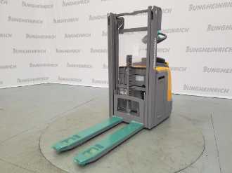 Wózki widłowe używane JUNGHEINRICH ERC 216z Li KP 115-240 ZZ ELEKTRO HOCHHUBWAGENFAHRERSTAND (13073193)