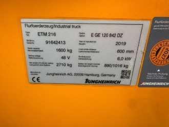 Wózki widłowe używane JUNGHEINRICH ETM 216 Baujahr 2019/ Stunden 445 / HH 8,42M NEUWERTIG ELEKTRO SCHUBMASTSTAPLER (13071046)