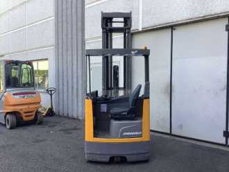 Wózki widłowe używane JUNGHEINRICH ETV 214 ELEKTRO SCHUBMASTSTAPLER (13064995)