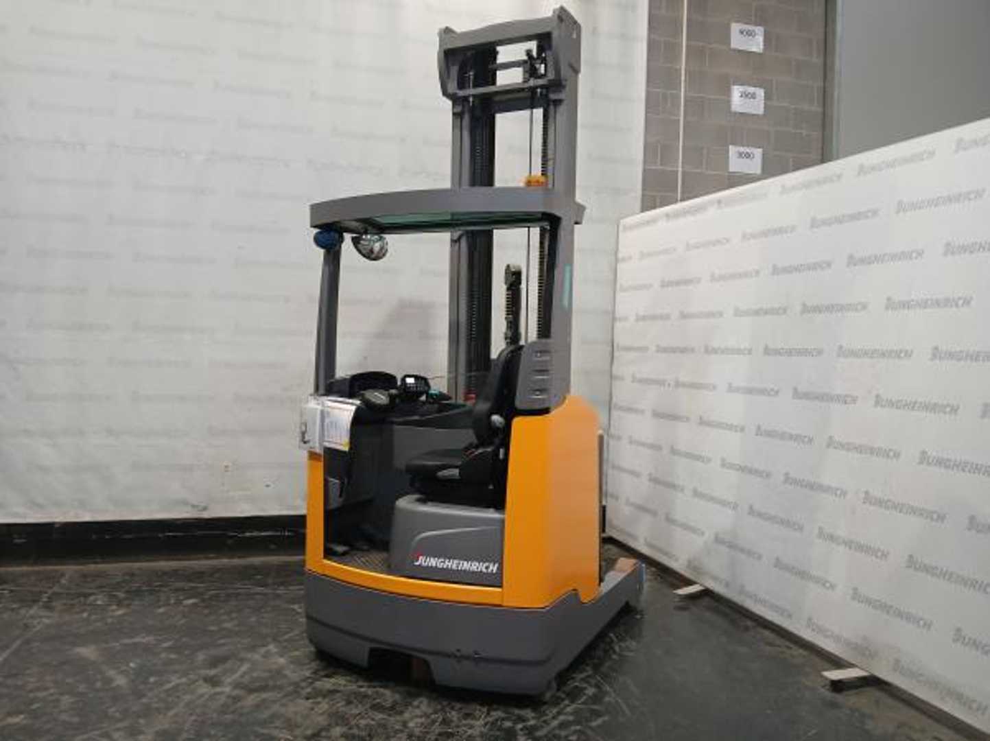 Wózki widłowe używane JUNGHEINRICH ETV 214 MP E GE 115 830 DZ ELEKTRO SCHUBMASTSTAPLER (13062572)