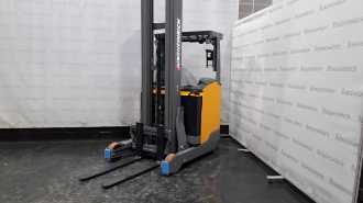 Wózki widłowe używane JUNGHEINRICH ETV 214 SP E GE 115 902 DZ ELEKTRO SCHUBMASTSTAPLER (13023715)